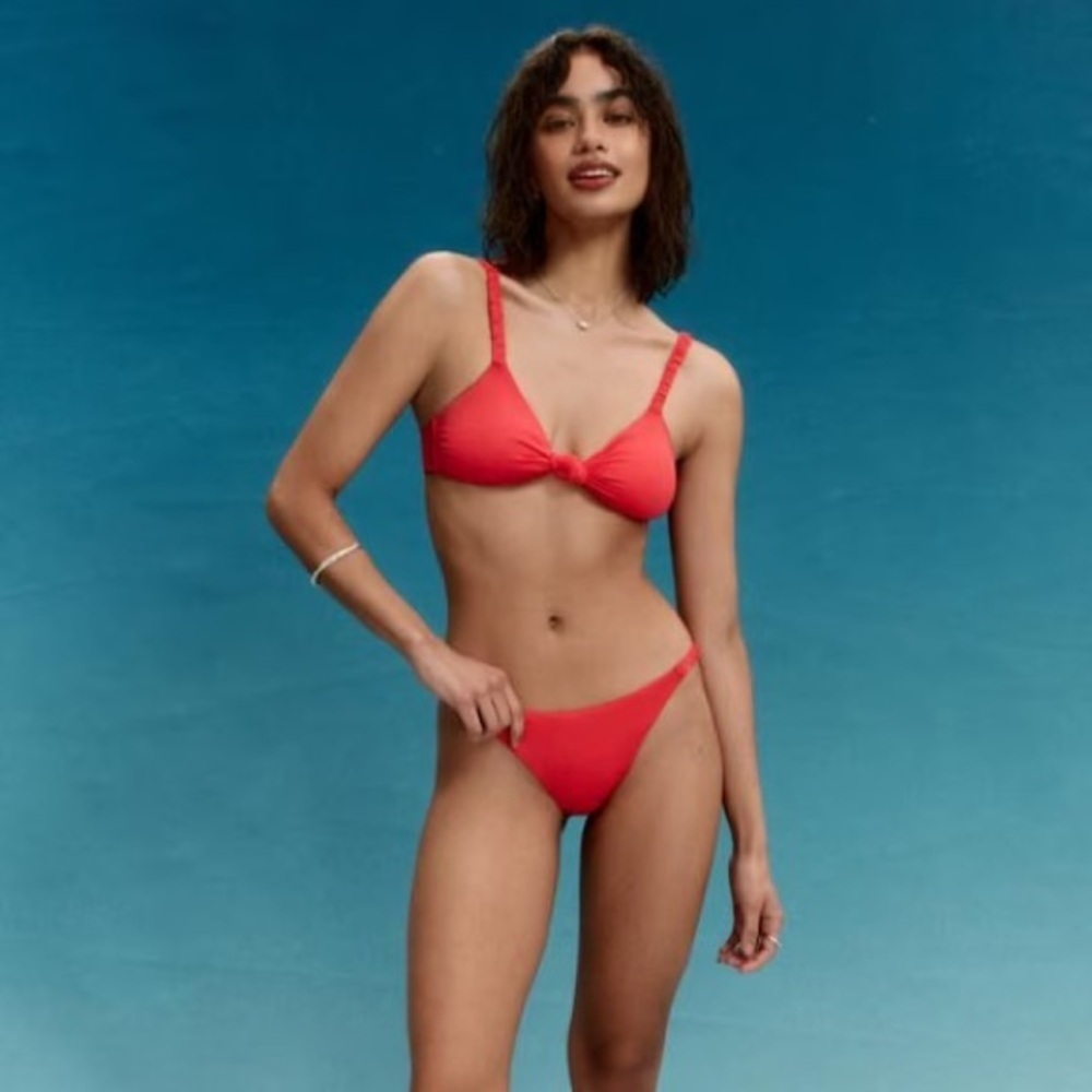 NWT Vitamin A Knot Front Bikini w/ Side Cinch Bottoms, Size XXL